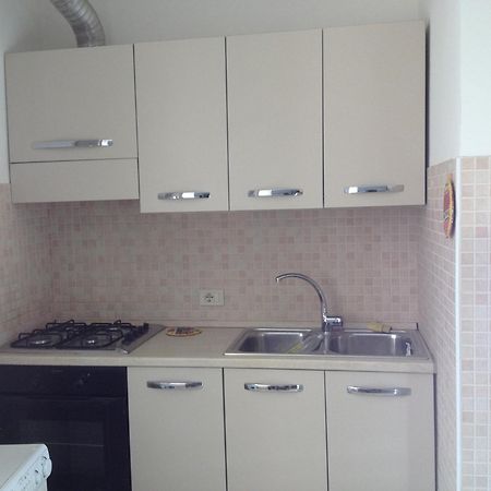 פייטרה ליגורה Residence Villa Carmen Fronte Mare A 50 Mt מראה חיצוני תמונה