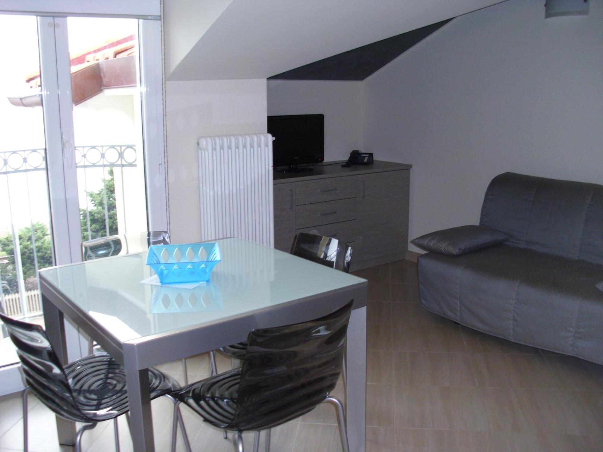 פייטרה ליגורה Residence Villa Carmen Fronte Mare A 50 Mt מראה חיצוני תמונה