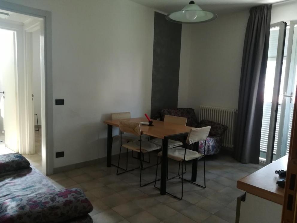 פייטרה ליגורה Residence Villa Carmen Fronte Mare A 50 Mt מראה חיצוני תמונה
