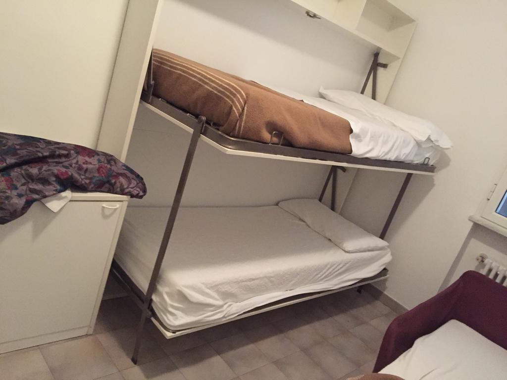 פייטרה ליגורה Residence Villa Carmen Fronte Mare A 50 Mt מראה חיצוני תמונה